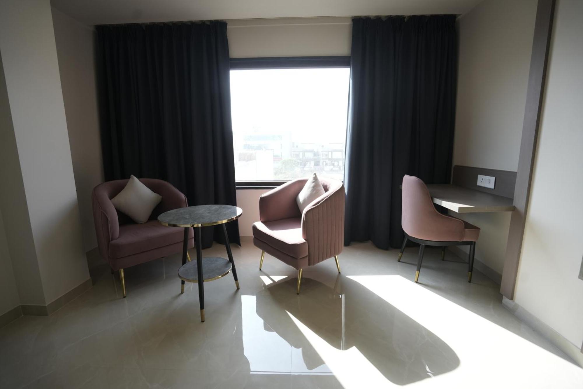 Hotel Shree Ji Inn Kishangarh  Buitenkant foto